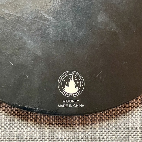 Mickey Mouse Shaped Disney Memo Board 14" x 11" with Mickey Icon Ribbons - Picture 11 of 12